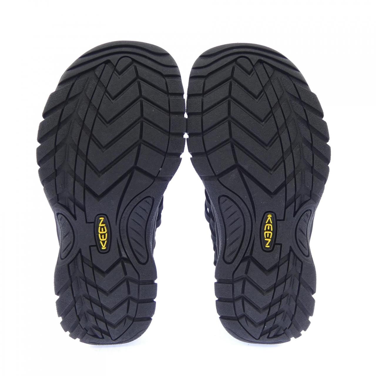 ハイク KEEN スニーカー