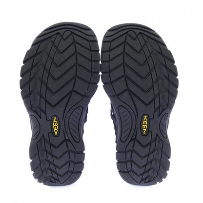 ハイク KEEN スニーカー