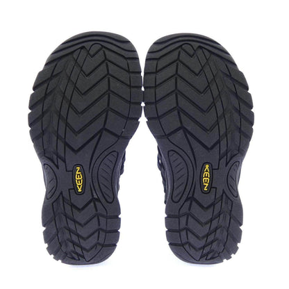 ハイク KEEN スニーカー