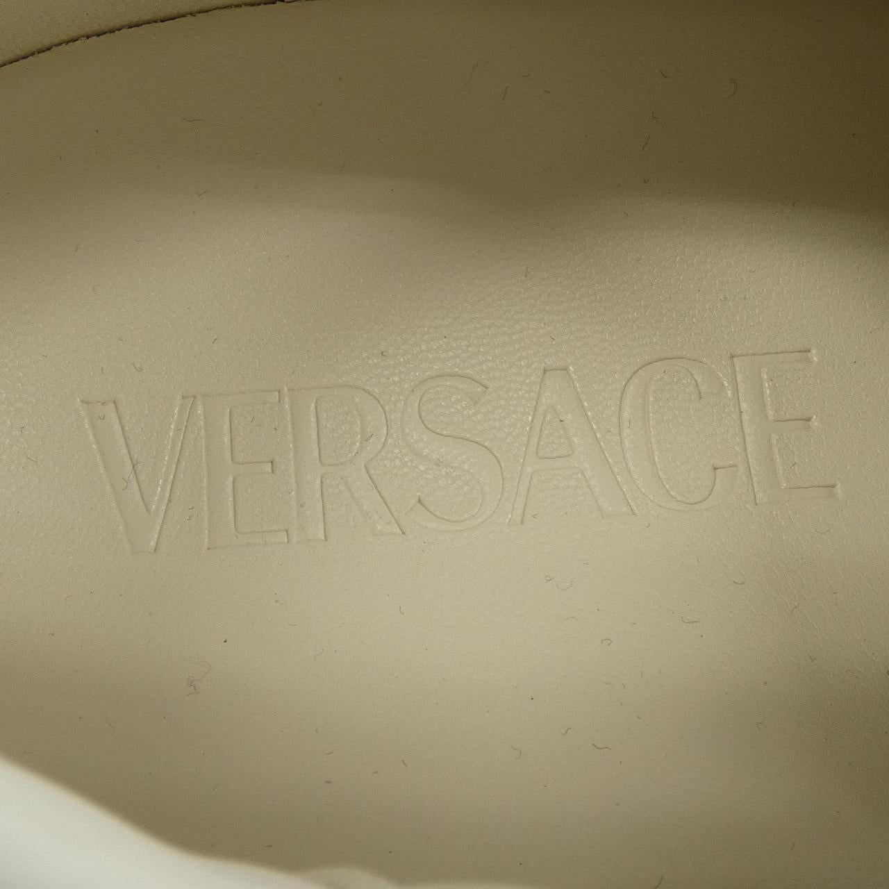 ヴェルサーチ スニーカー