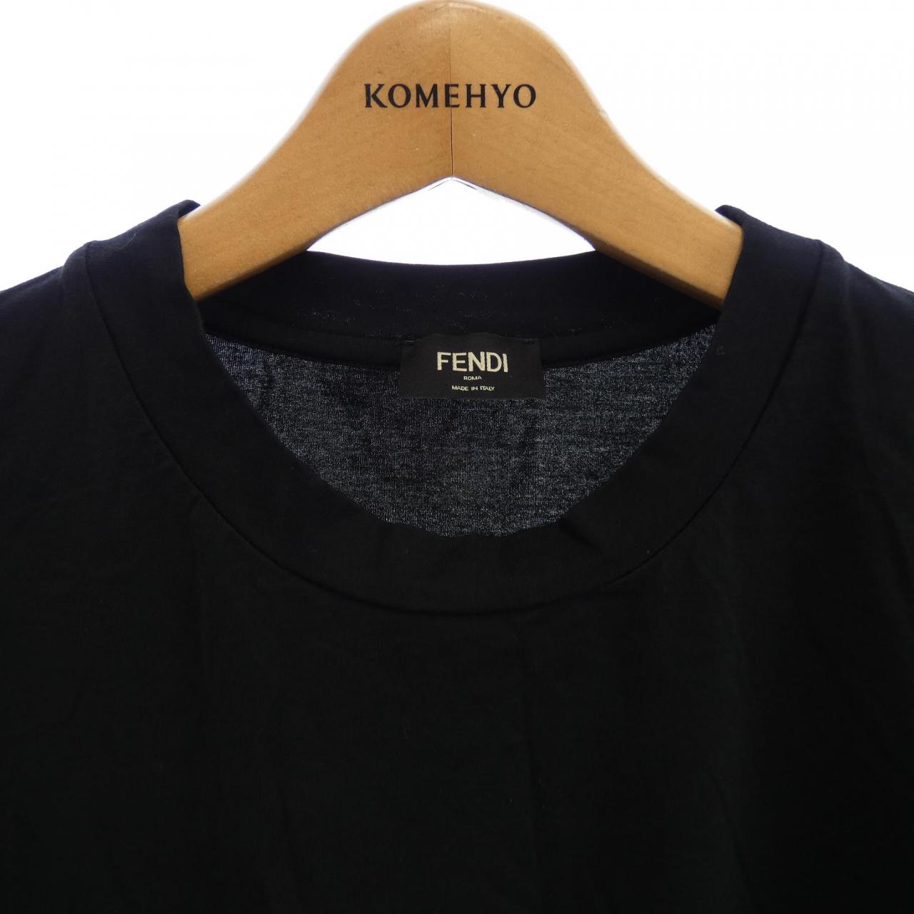 フェンディ Tシャツ