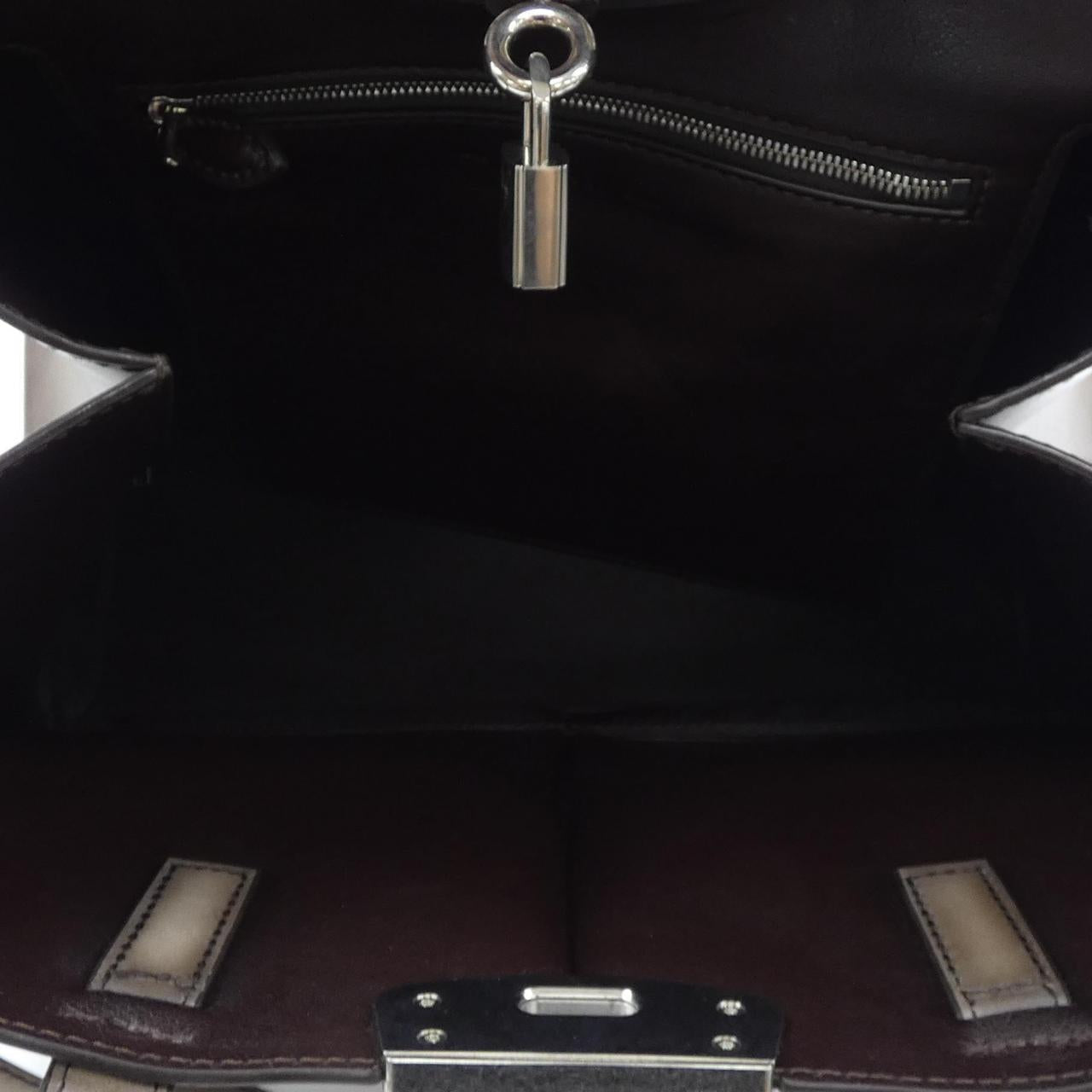 ベルルッティ ルッティ38 レザートートバッグ