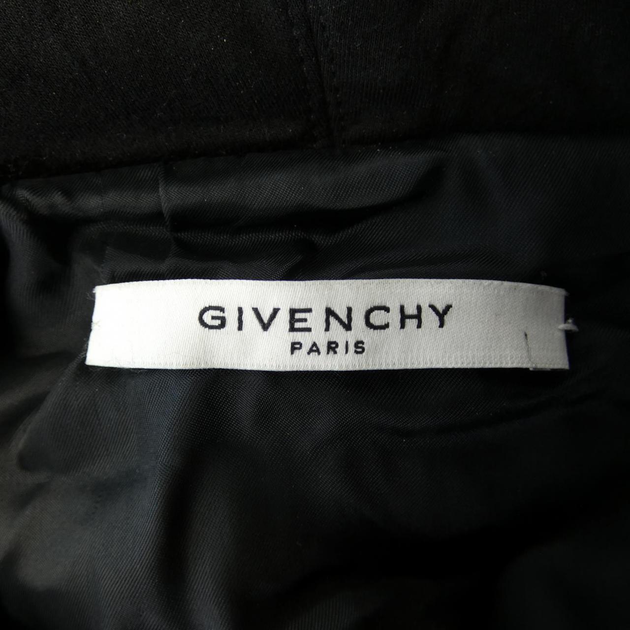 ジバンシィ BM000A6Y01 ブルゾン