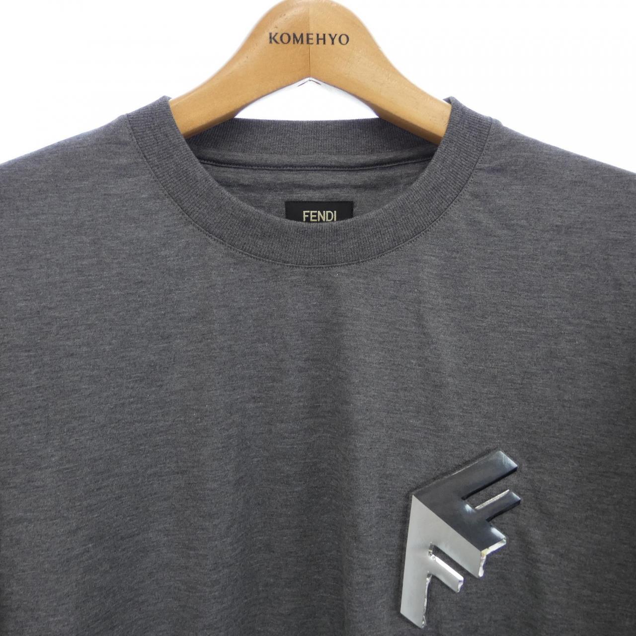 フェンディ Tシャツ