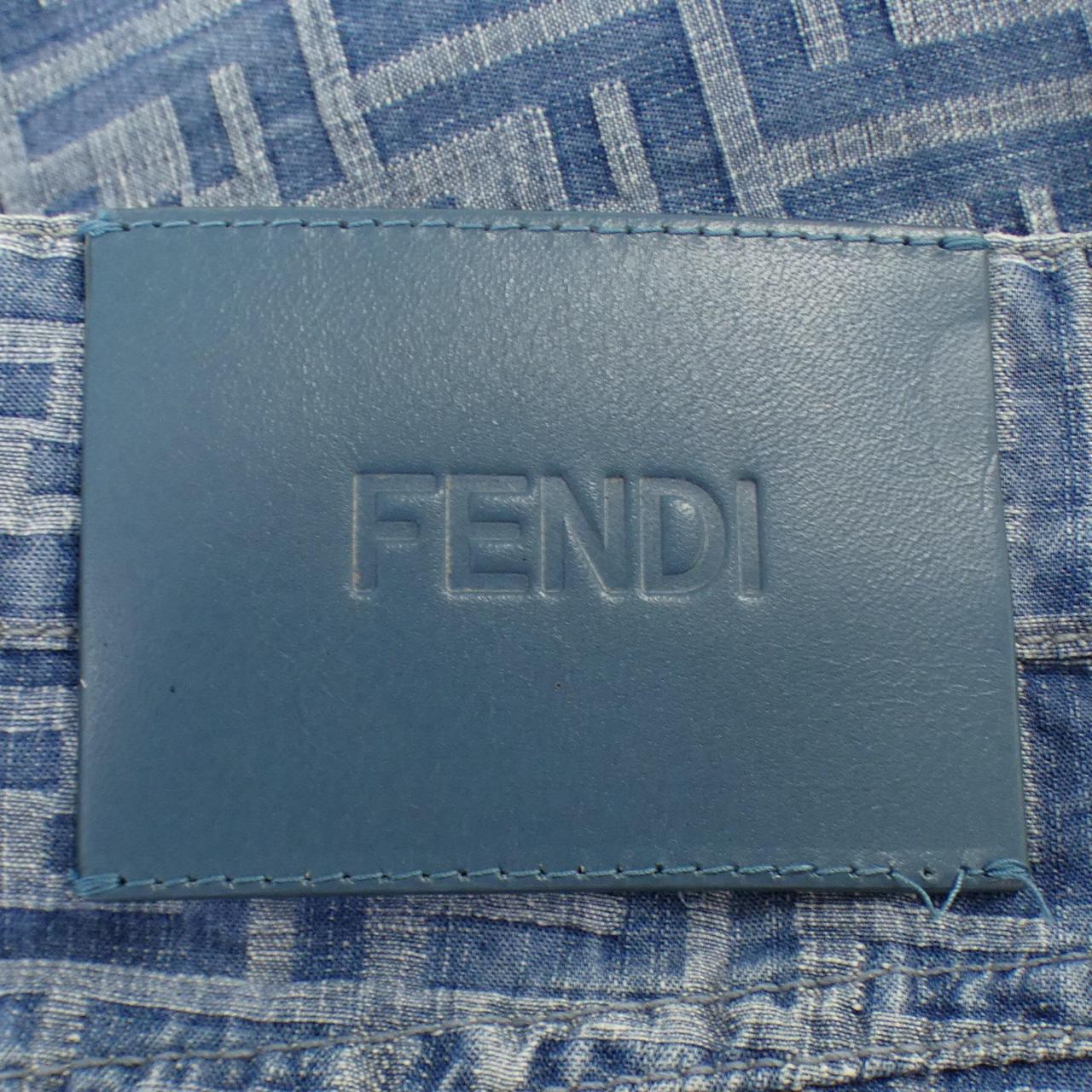 フェンディ スカート
