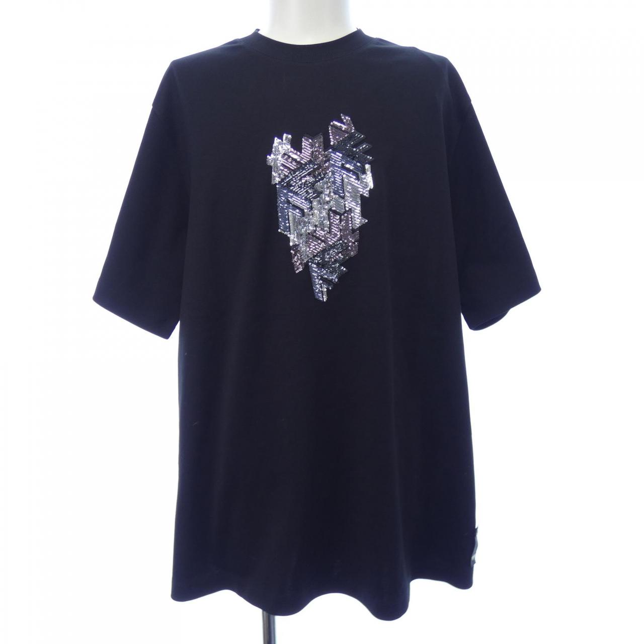 フェンディ Tシャツ