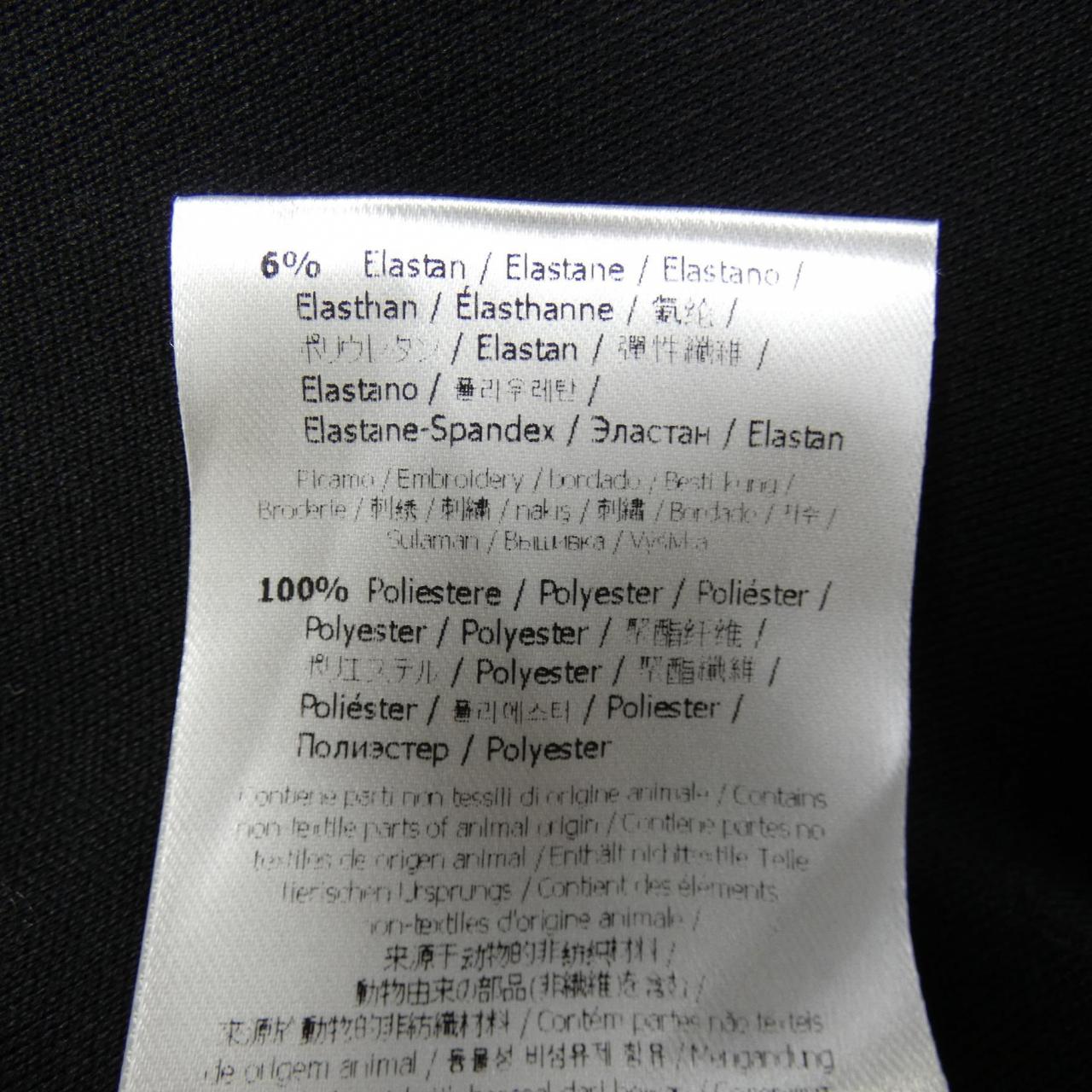 フェンディ Tシャツ