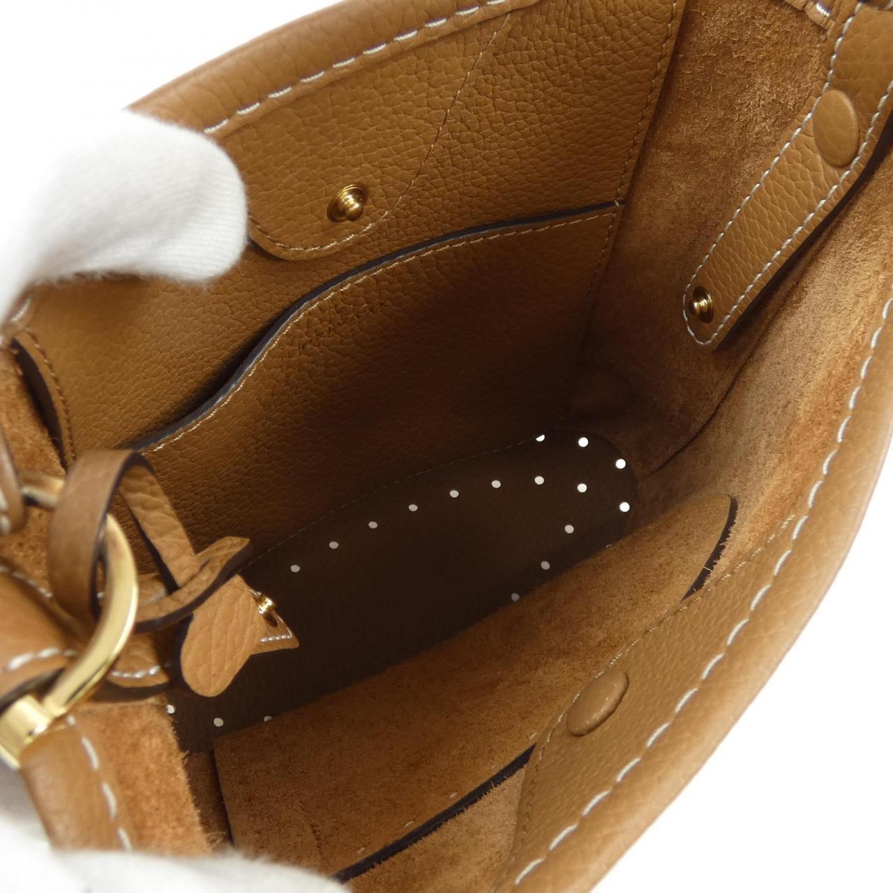 デルボー PIN バケット スーリキュ タウリヨン ソフト バッグ