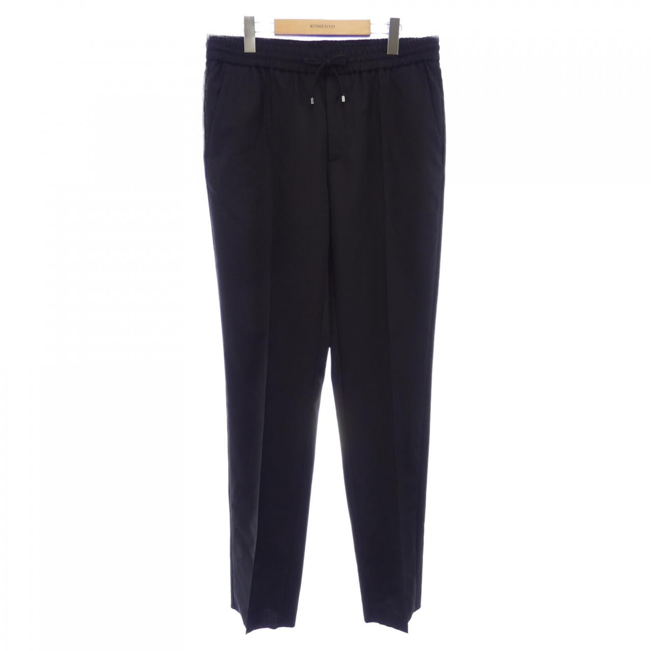 ヴァレンティノ パンツ