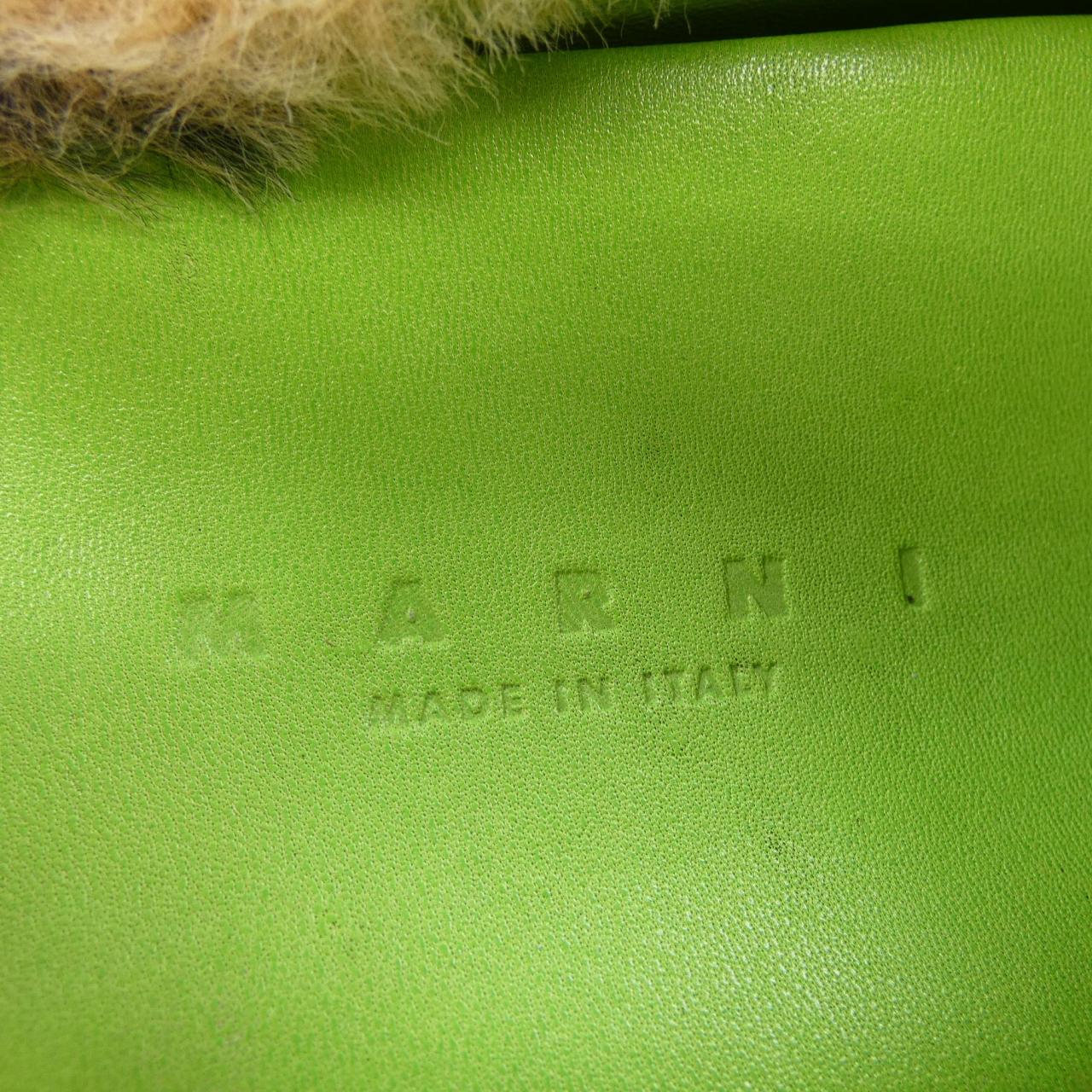 マルニ レザーサンダル