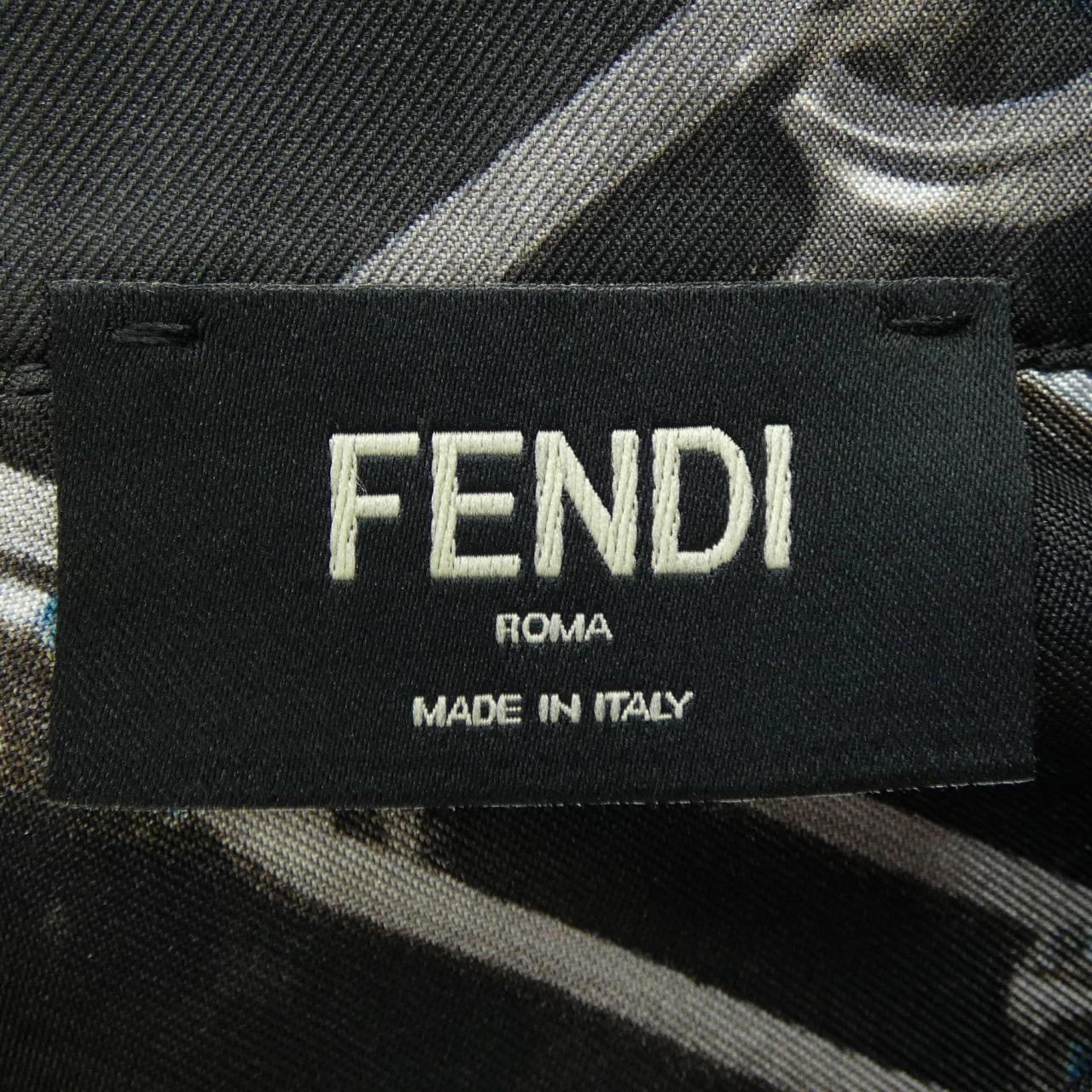 フェンディ FS0585 AL2M シルクシャツ