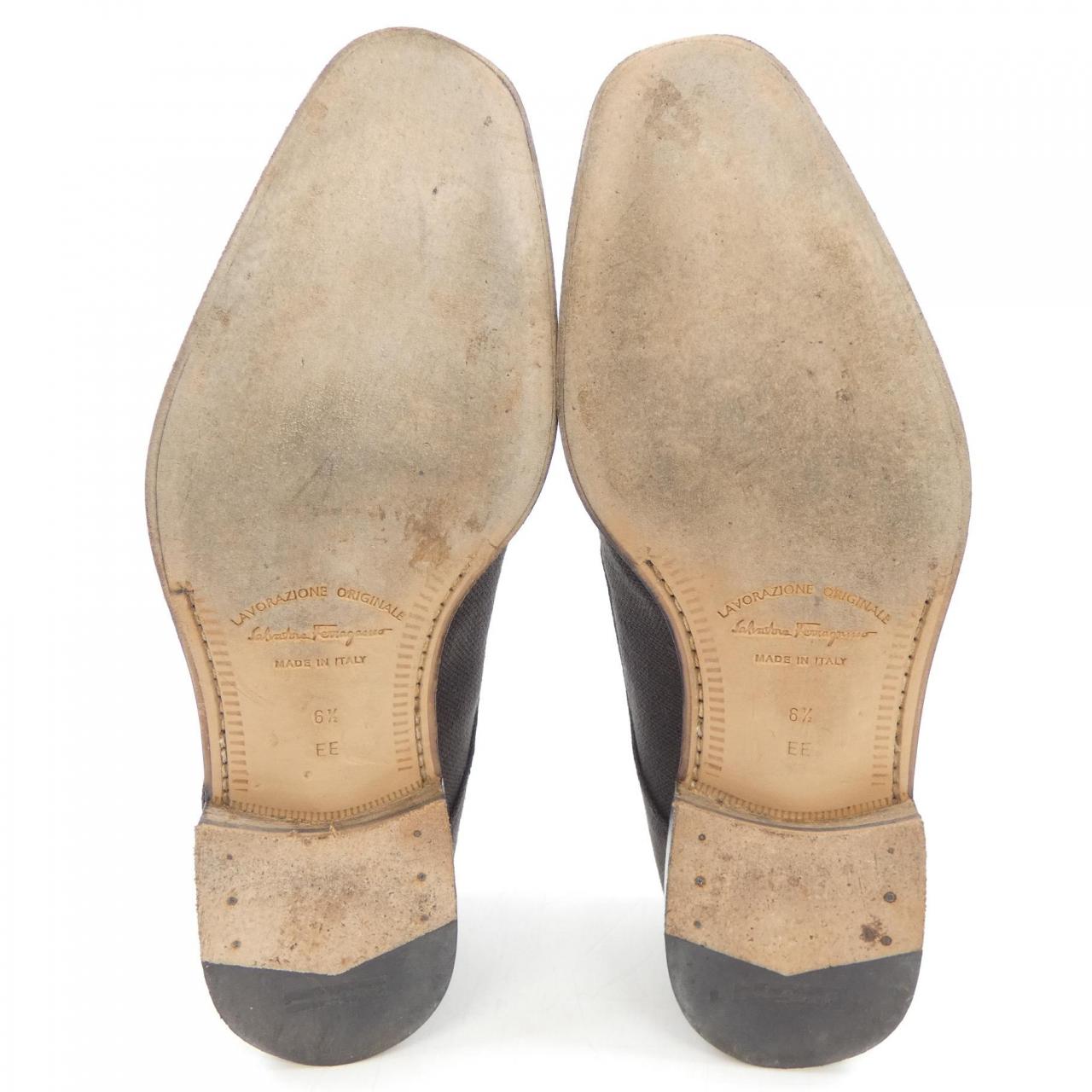 サルヴァトーレ フェラガモ レザー シューズ