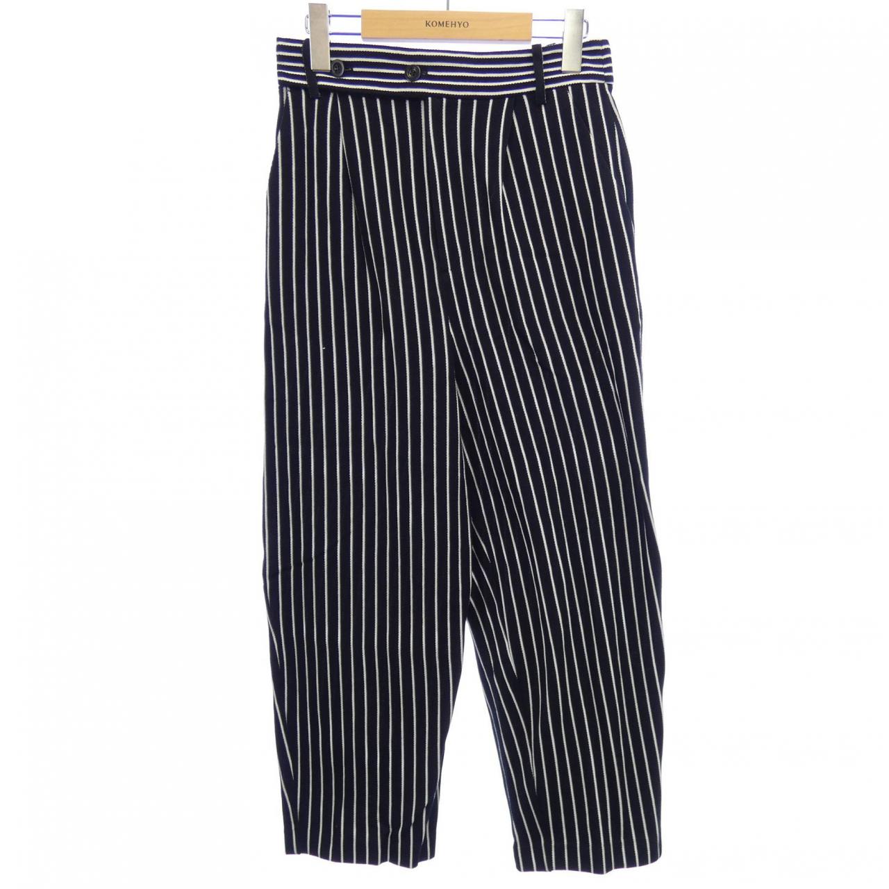 rito structureパンツ