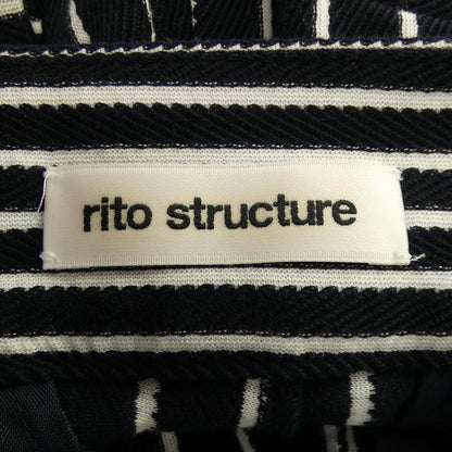 rito structureパンツ