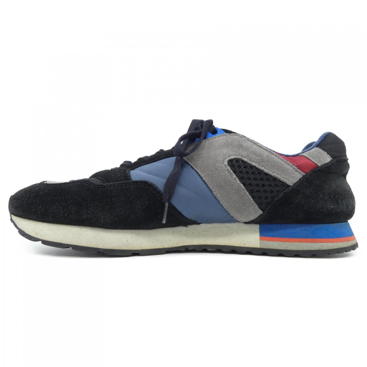 リプロダクションオブファウンド スニーカー