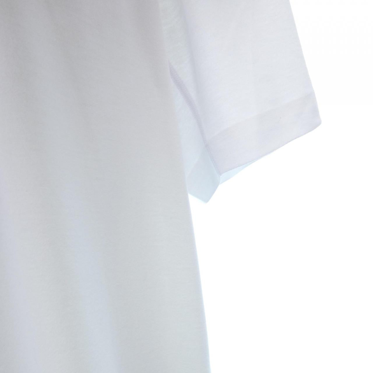 ロエベ オン アクティブ Tシャツ