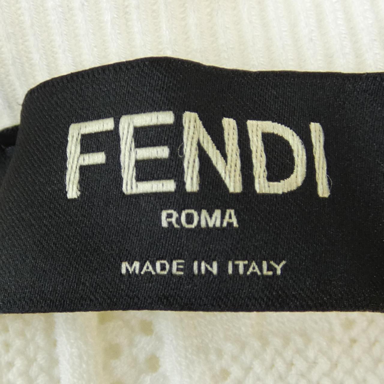 フェンディ FZY431 AF83 ニット