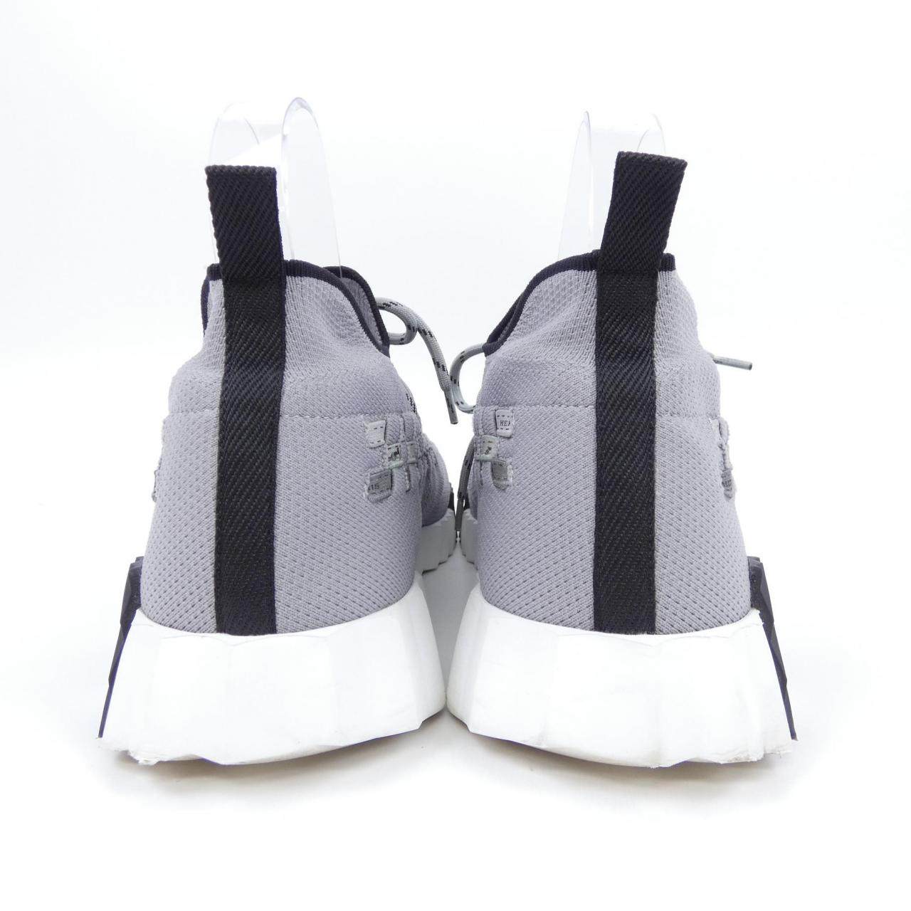 エルメス スニーカー