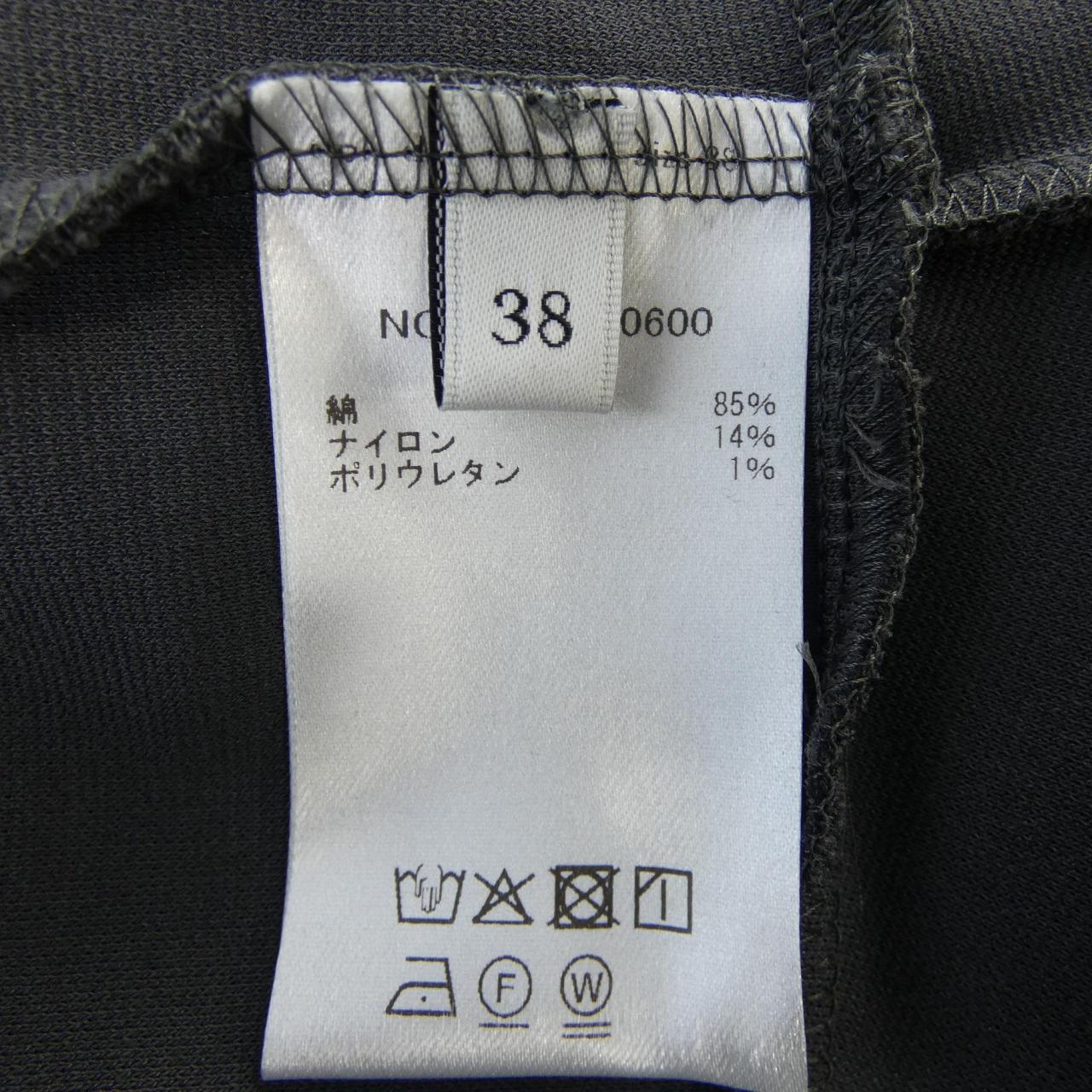 エブール トップス
