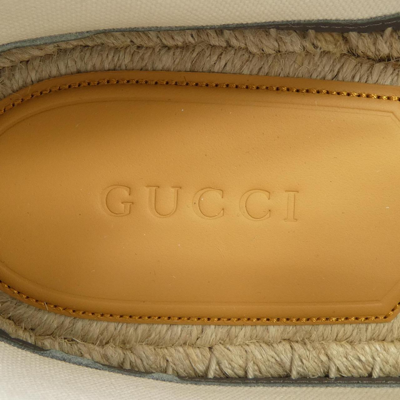 グッチ レザーシューズ