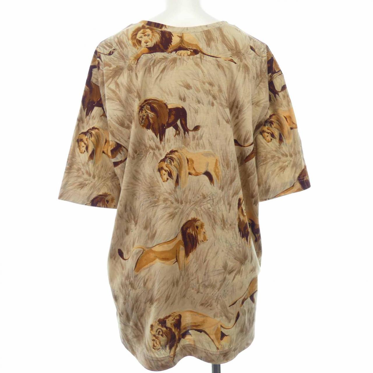 エルメス LIONS DANS LA SAVANE コットンTシャツ