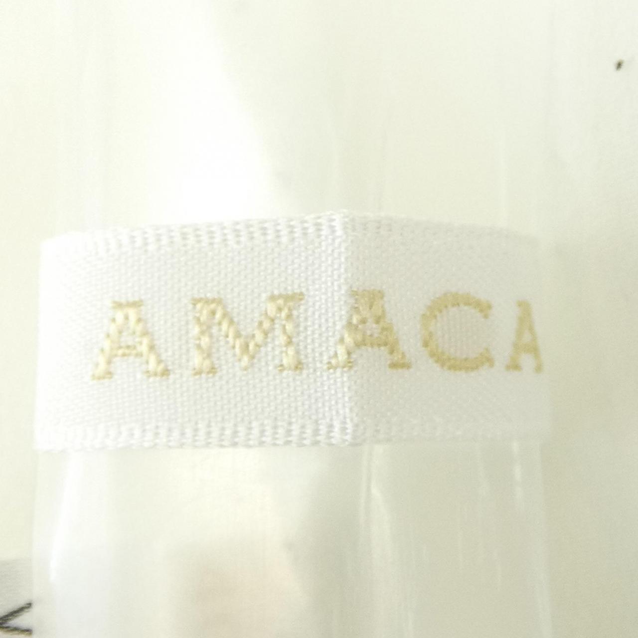 アマカ トップス