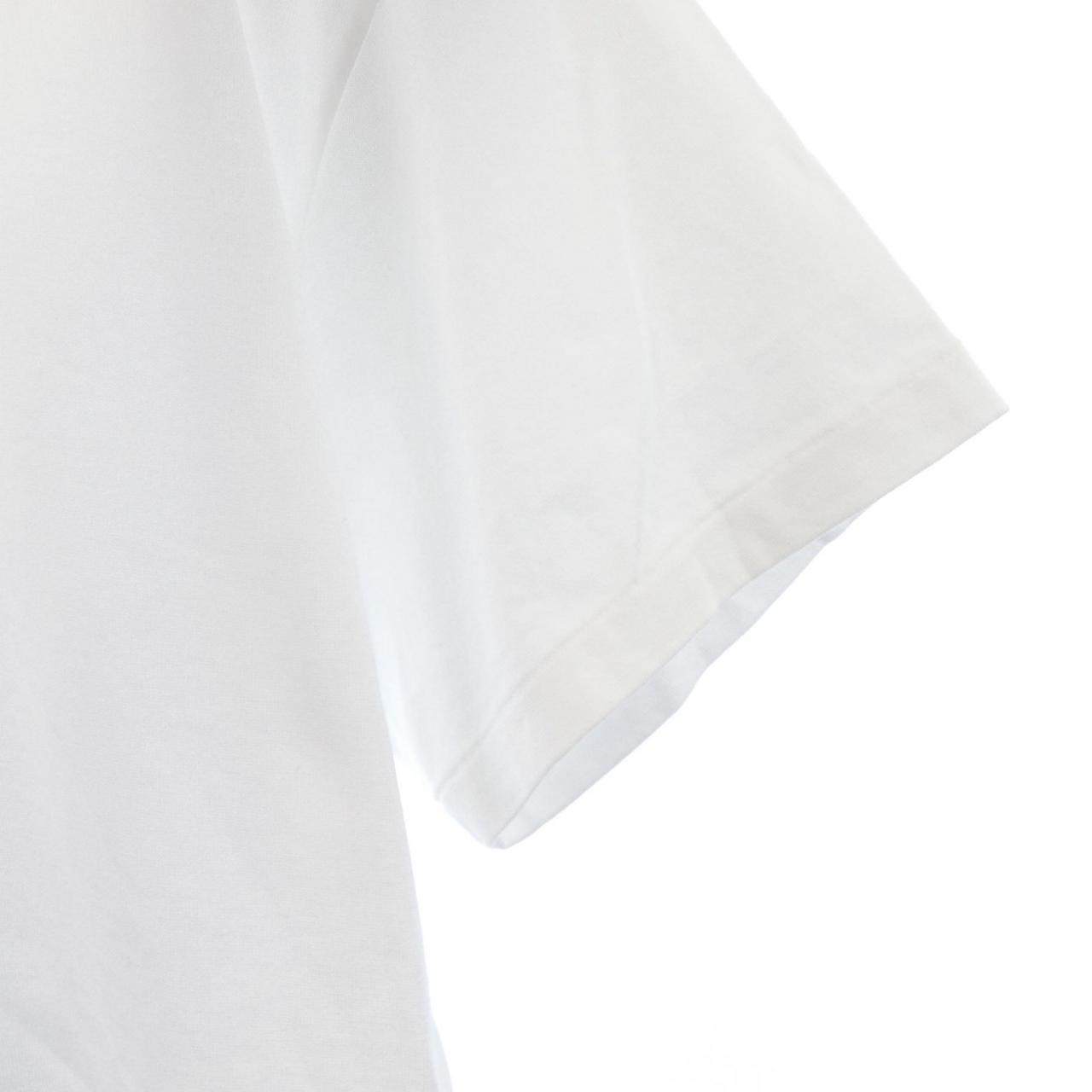 オーラリー Tシャツ