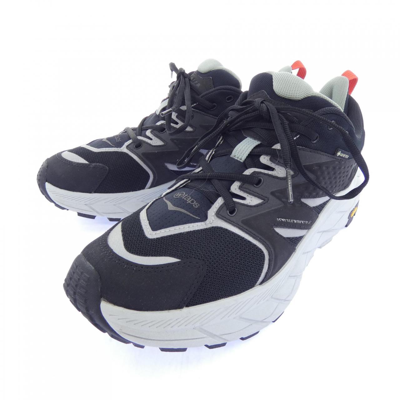 ホカオネオネ GORE-TEX スニーカー
