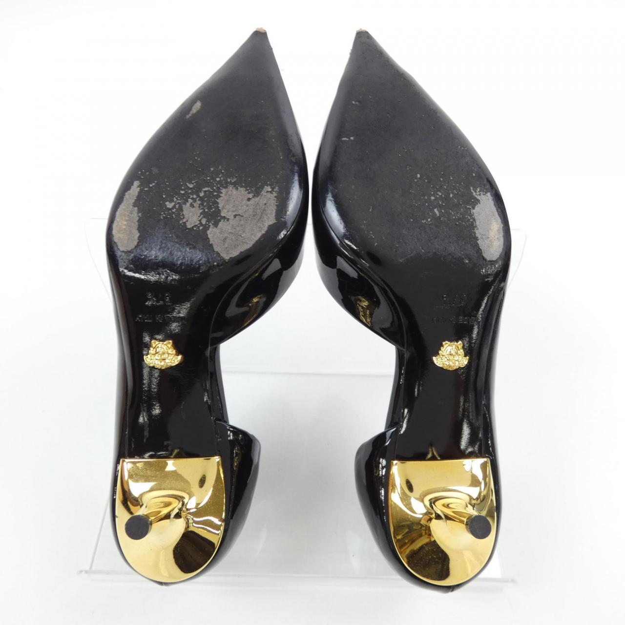 ヴェルサーチ パンプス