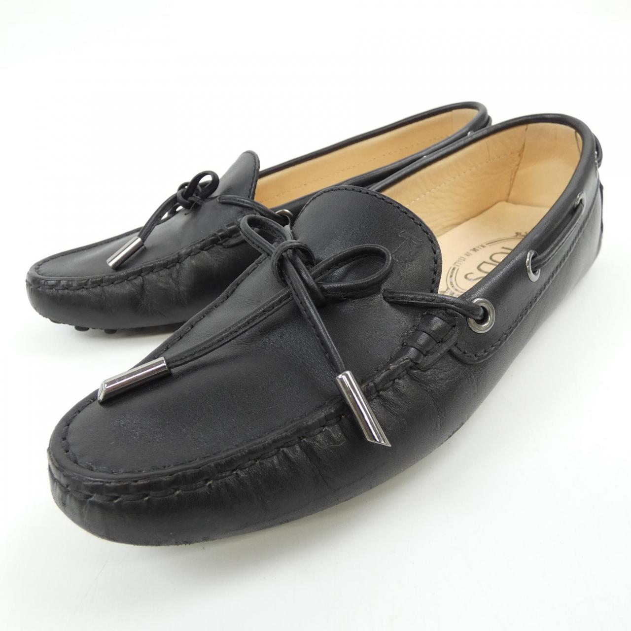 トッズ レザー シューズ