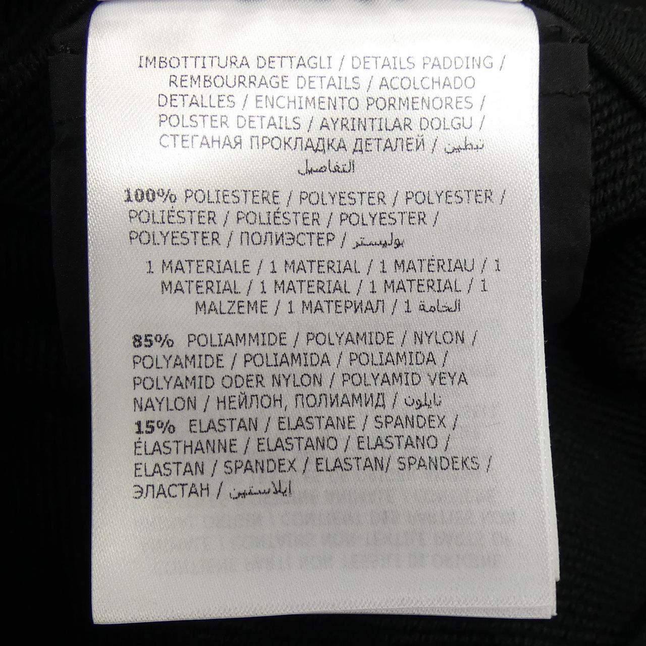 モンクレール F10918G50400 フーディー