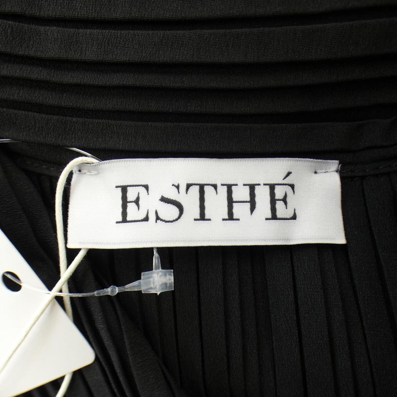 ESTHE トップス
