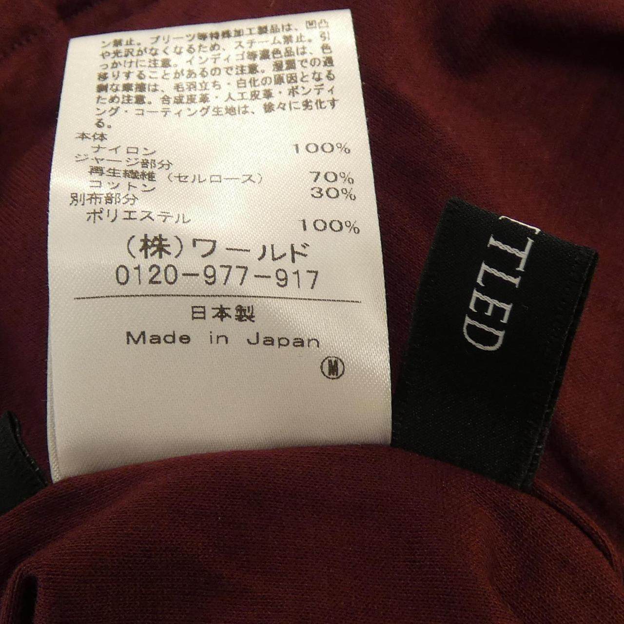 アンタイトル トップス