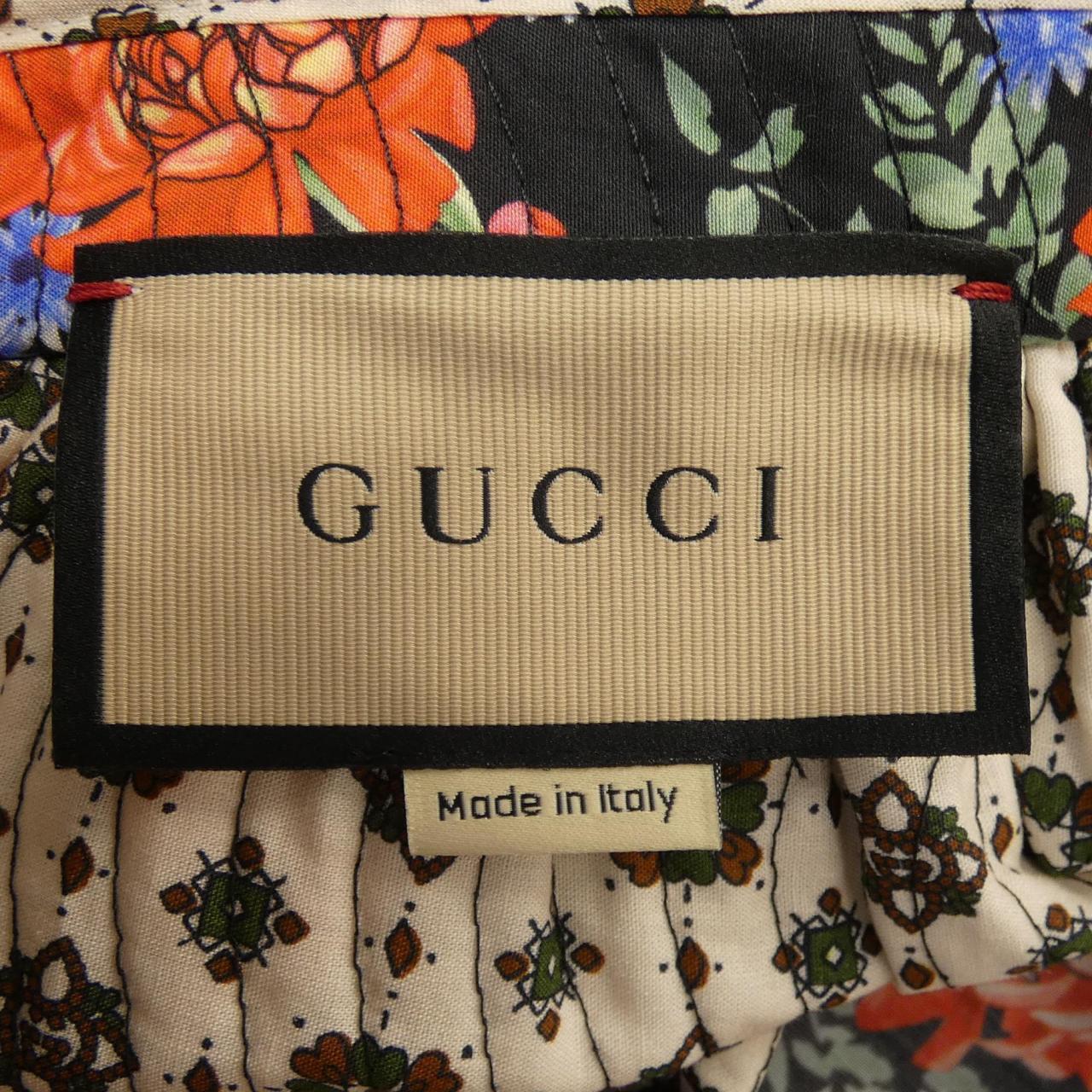 グッチ パンツ