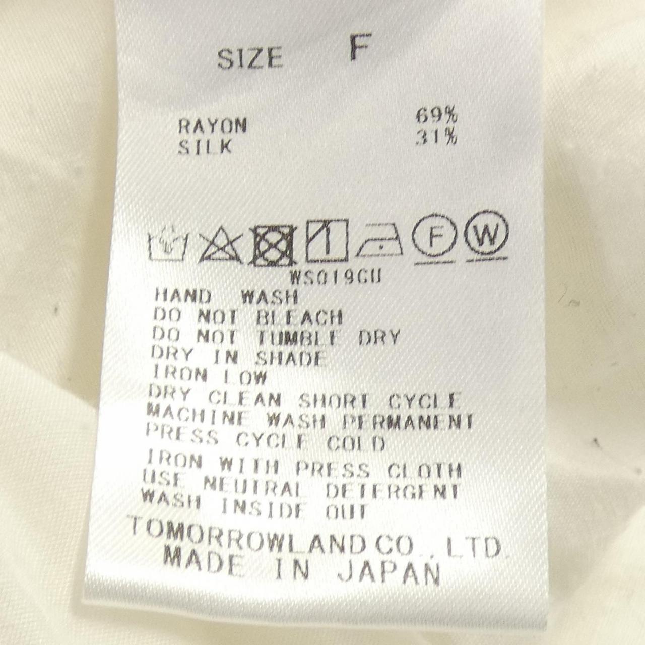 デプレ トップス