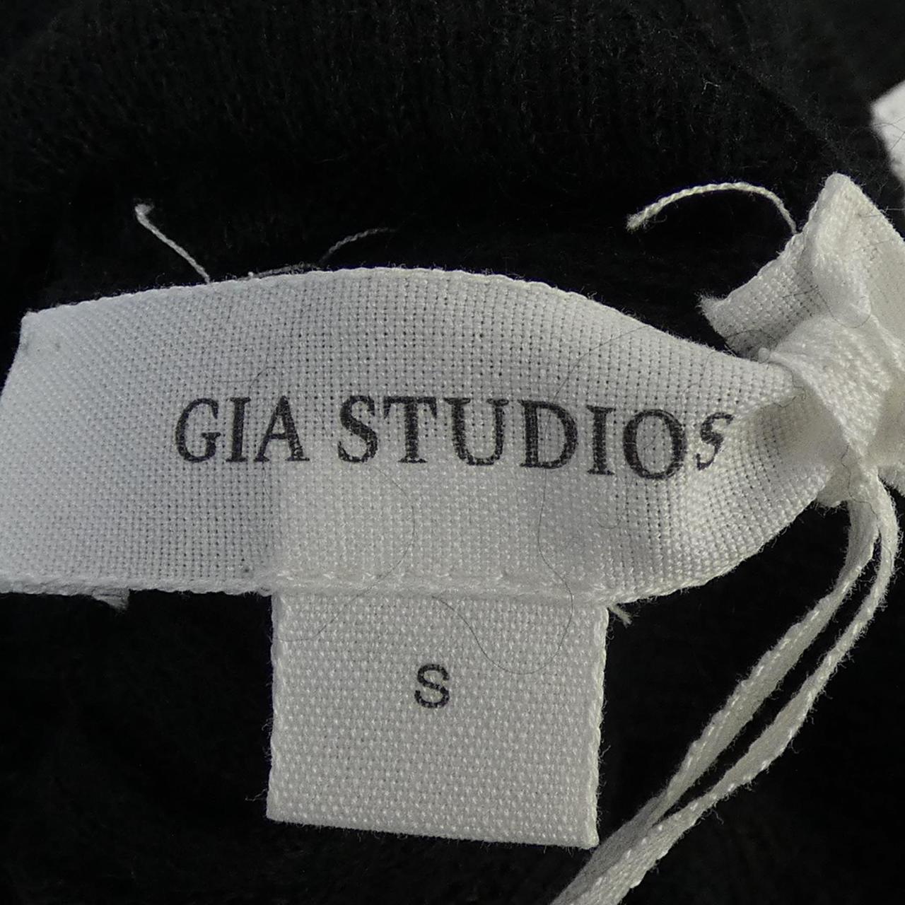 GIA STUDIOS ニットタンクトップ