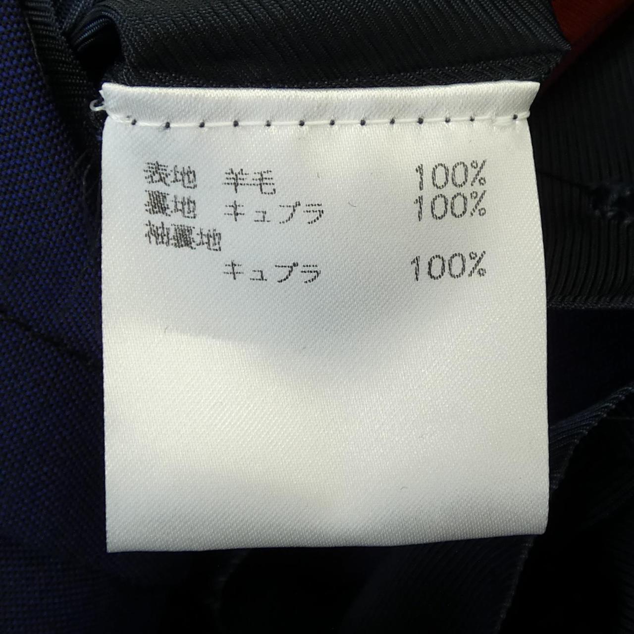 ダルクォーレ スーツ