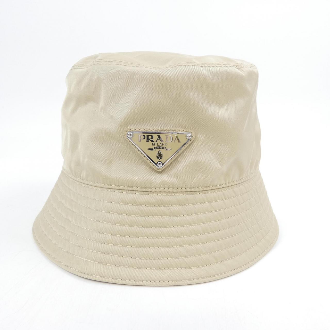 プラダ トライアングルロゴ Re-Nylon ハット
