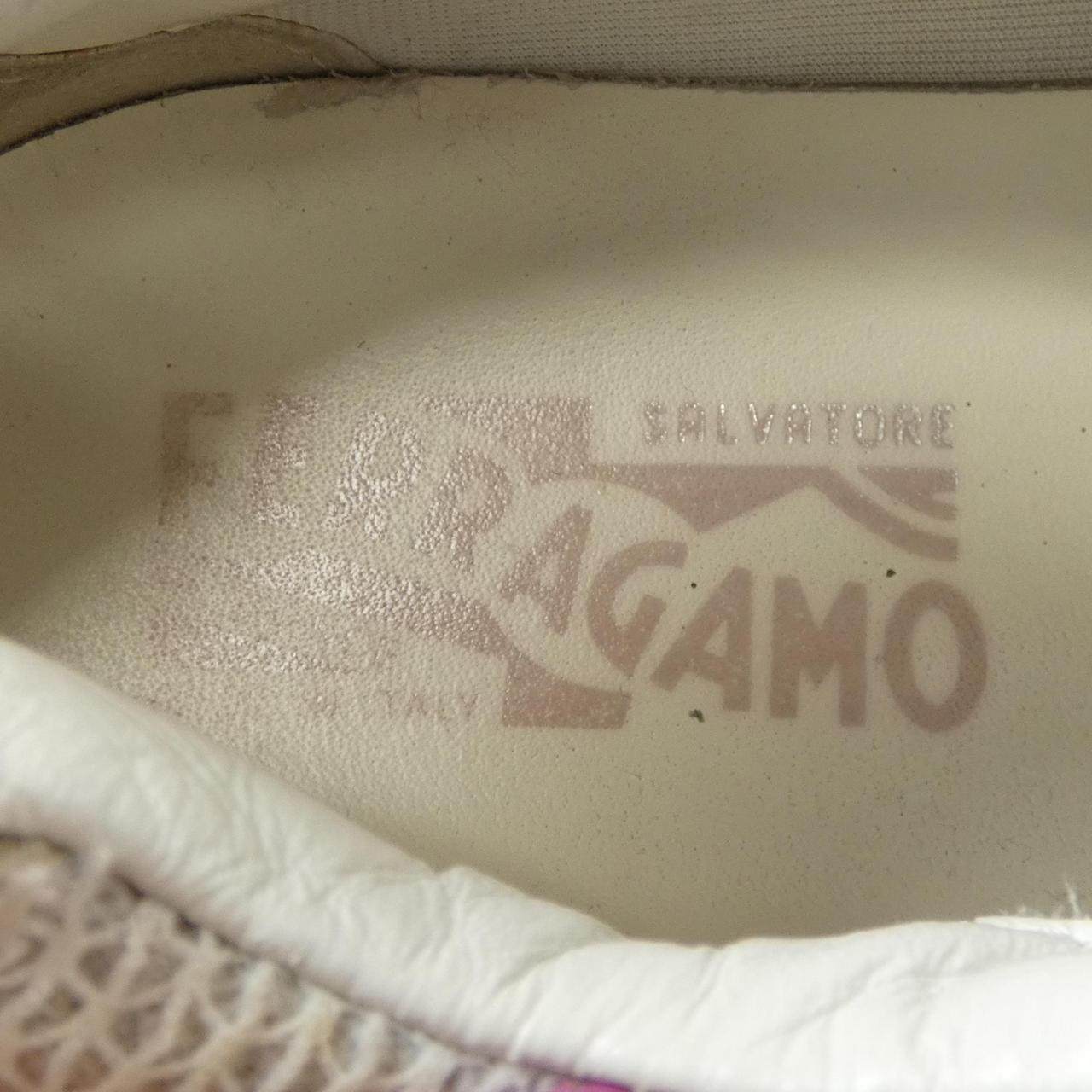 サルヴァトーレ フェラガモ スニーカー