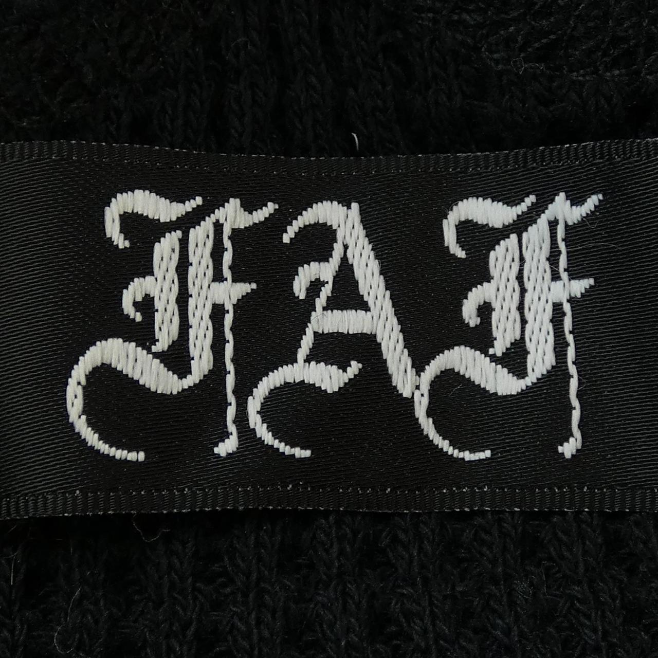 FAFトップス