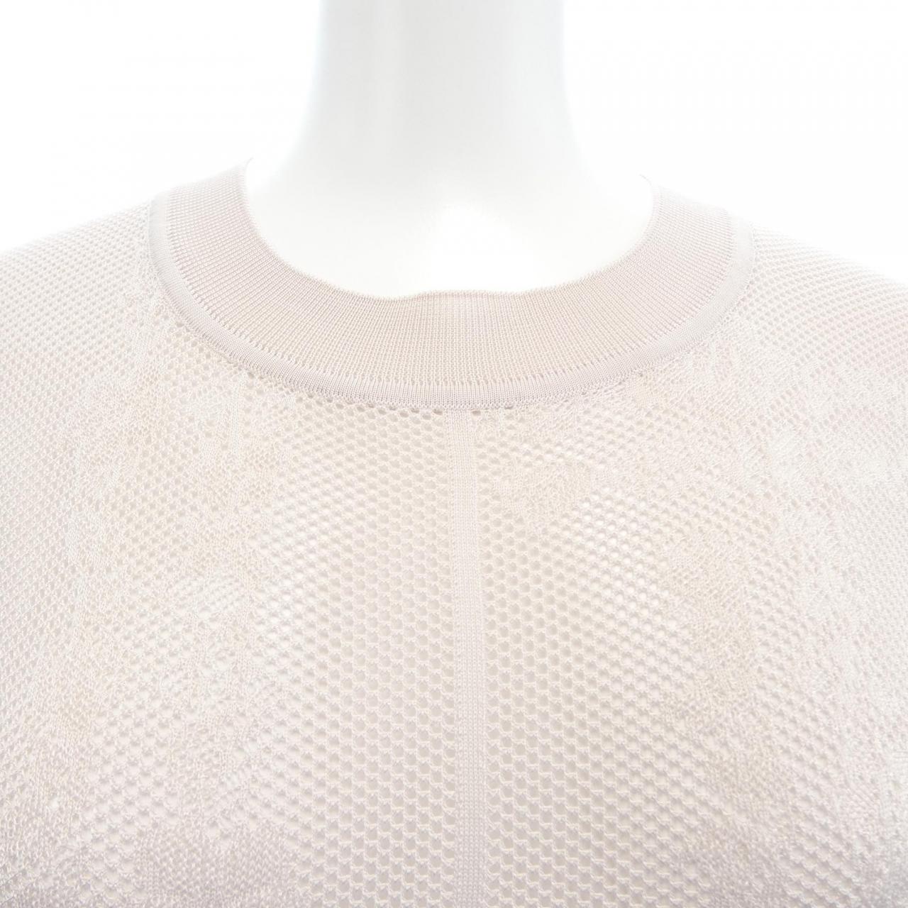 エルメス EN DESORDRE A FLEURS シルクトップス