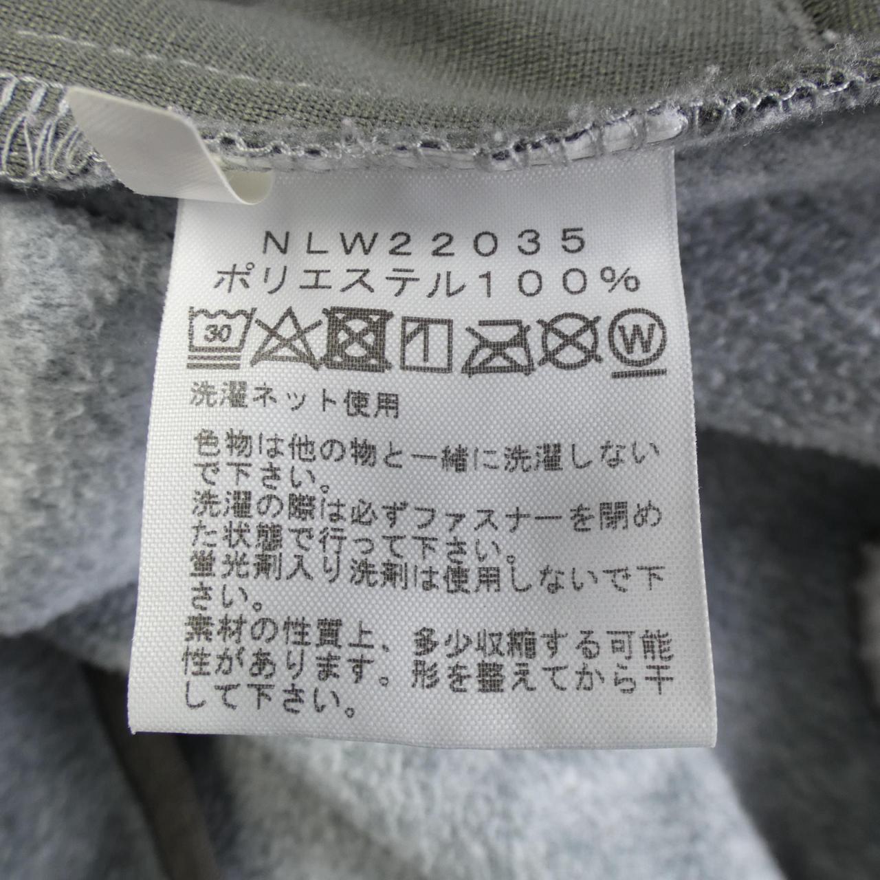 ザノースフェイス パーカー