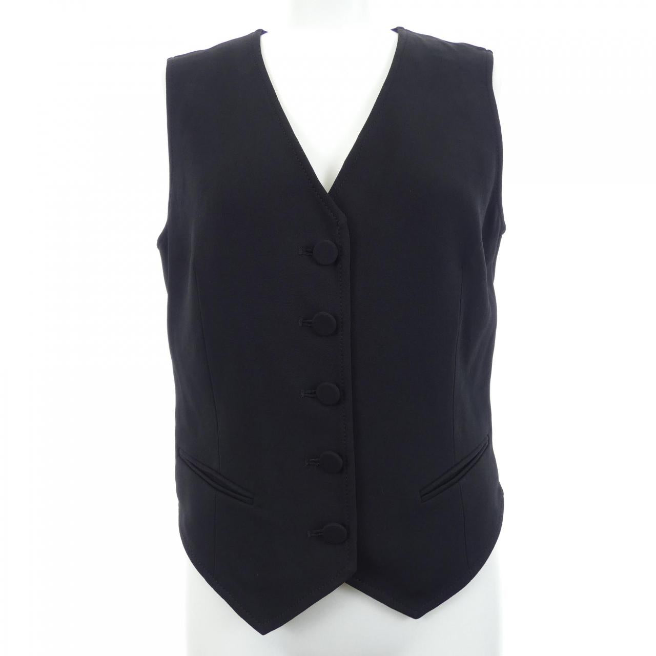 グッチ 619326 ZKR01 ベスト