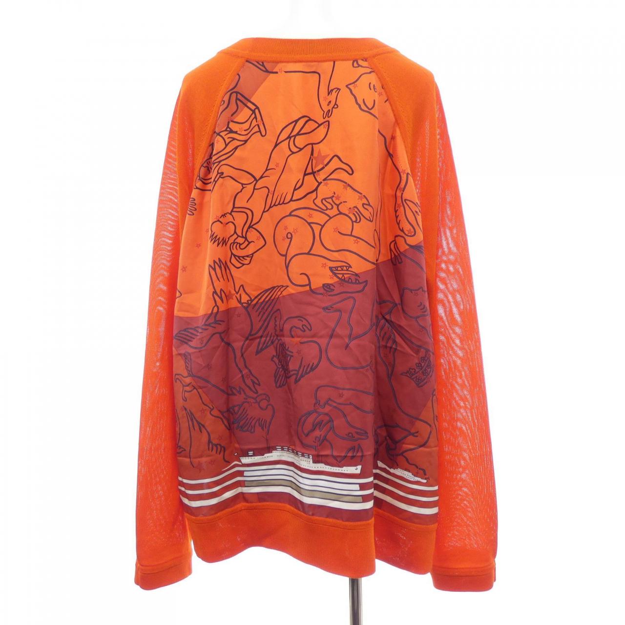エルメス CARRE CONSTELLATIONS SUR シルクトップス
