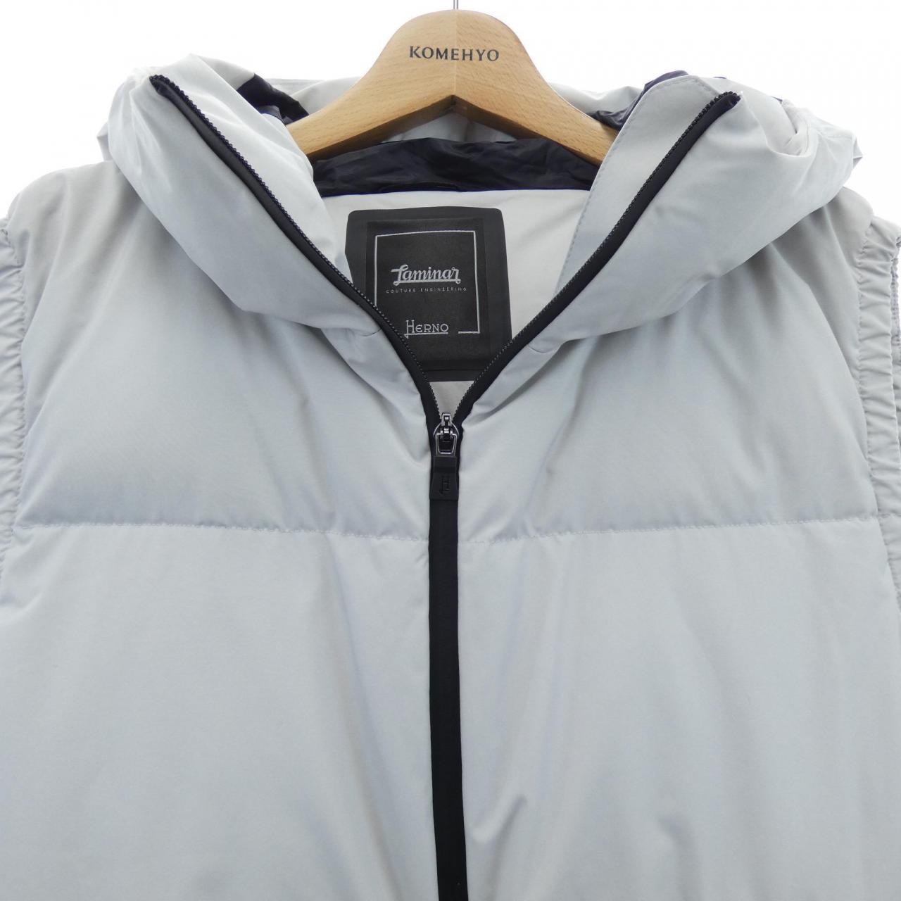 ヘルノ GORE-TEX ダウンベスト