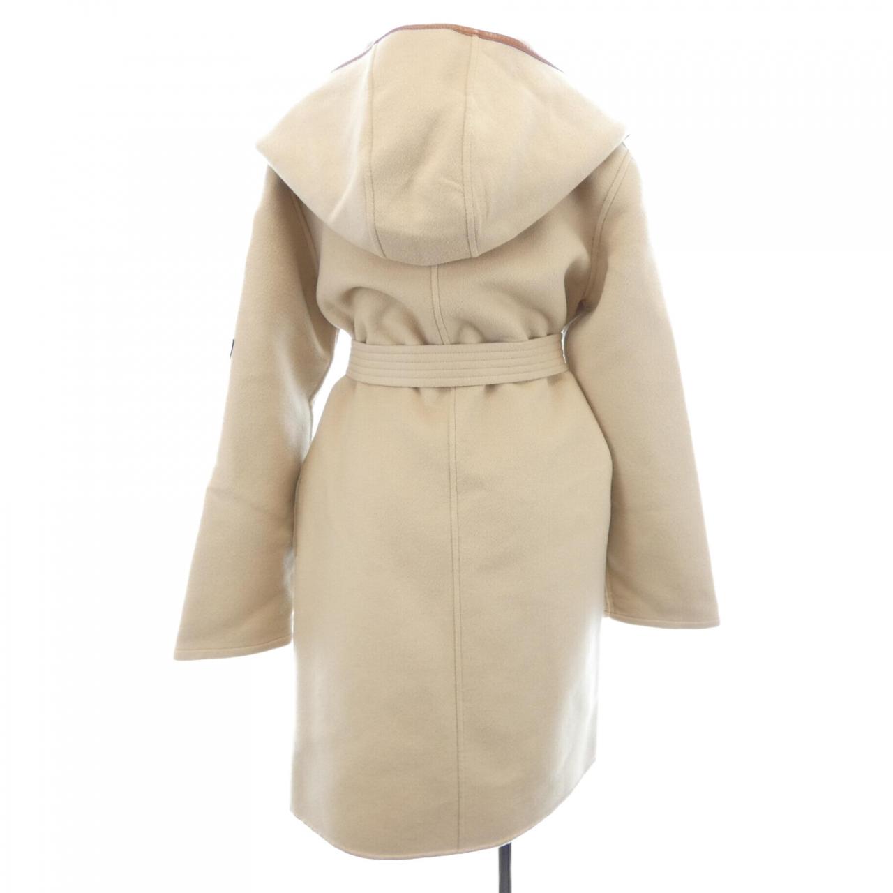 ルイヴィトン Belted Double-Face Hooded Wrap コート