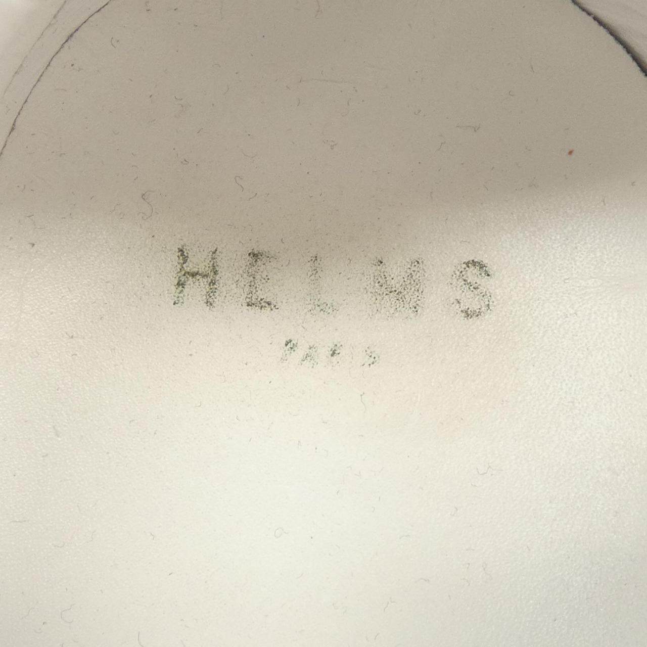 HELMS スニーカー