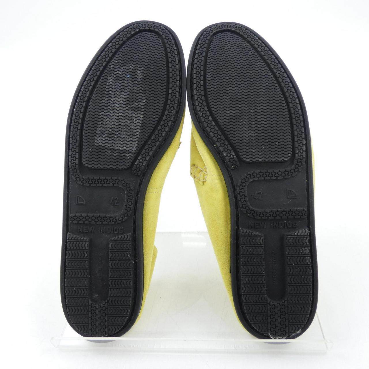 フェランテ CAMOSCIO INDIOS スエードローファー
