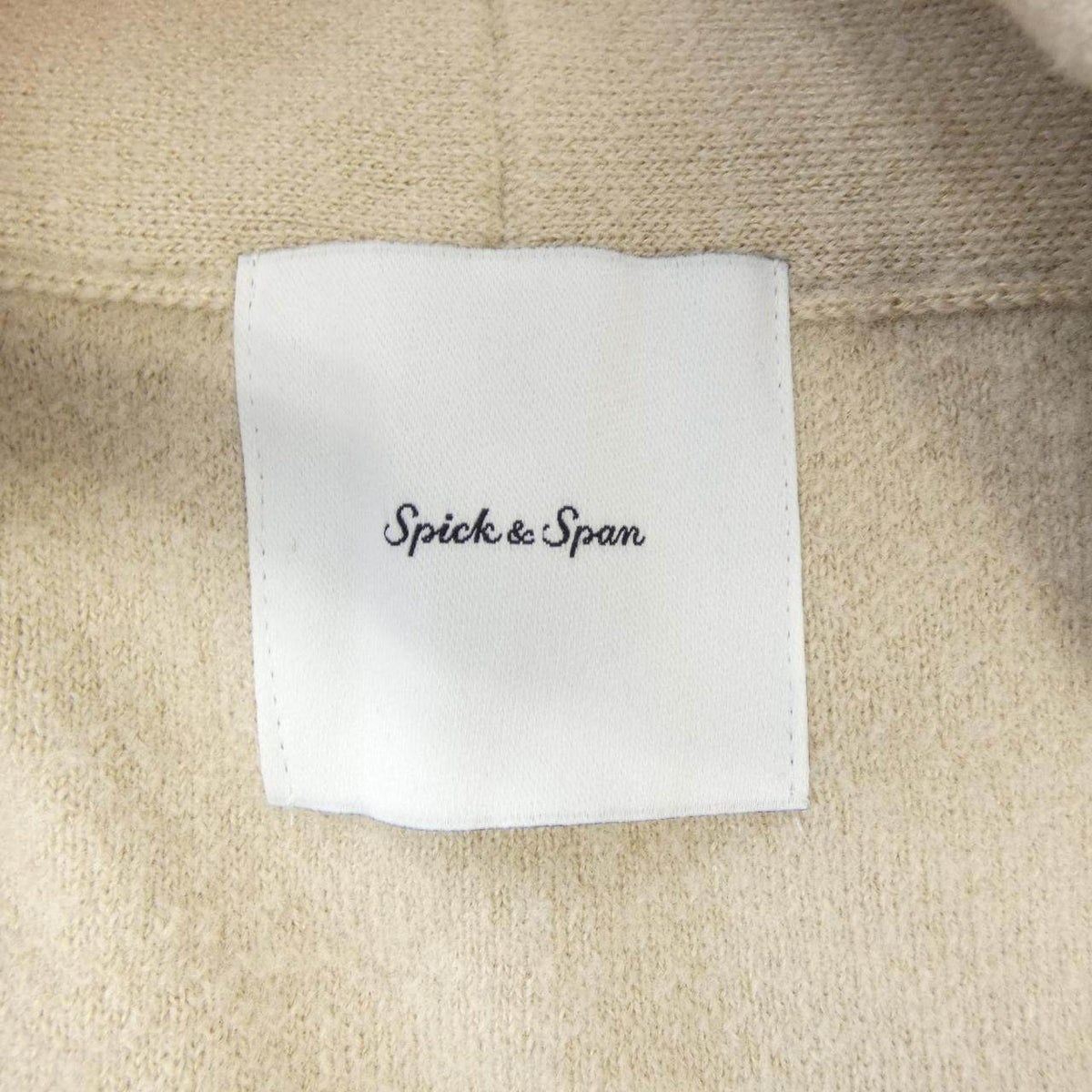 スピックアンドスパン コート