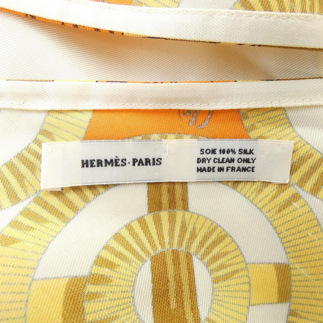 エルメス EPERON D'OR シルクポンチョ